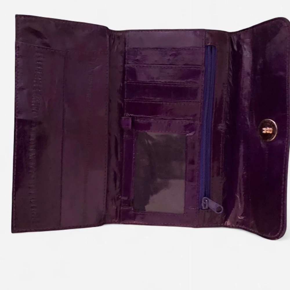 Purple Eel Skin Wallet - Picture 2 of 4